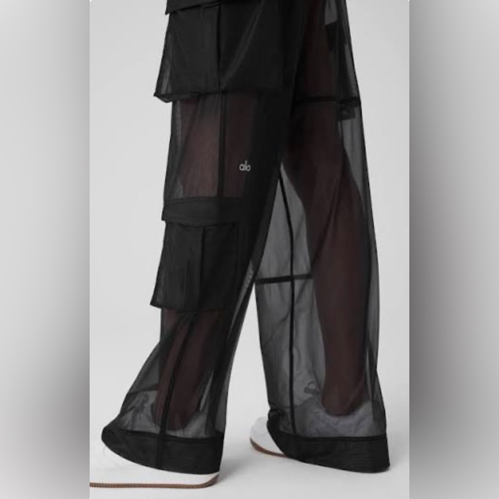 ALO Yoga Black Sheer Wide Leg Pants - Picture 4 of 10